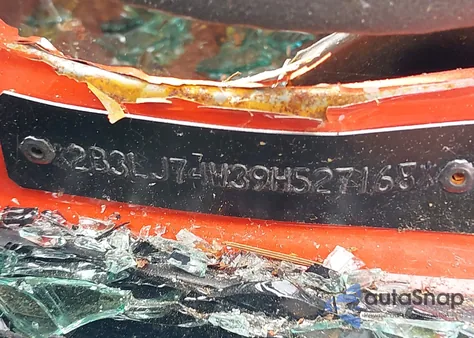 2009 Dodge Challenger Srt8 z USA, uszkodzony, nr VIN 2B3LJ74W39H527168